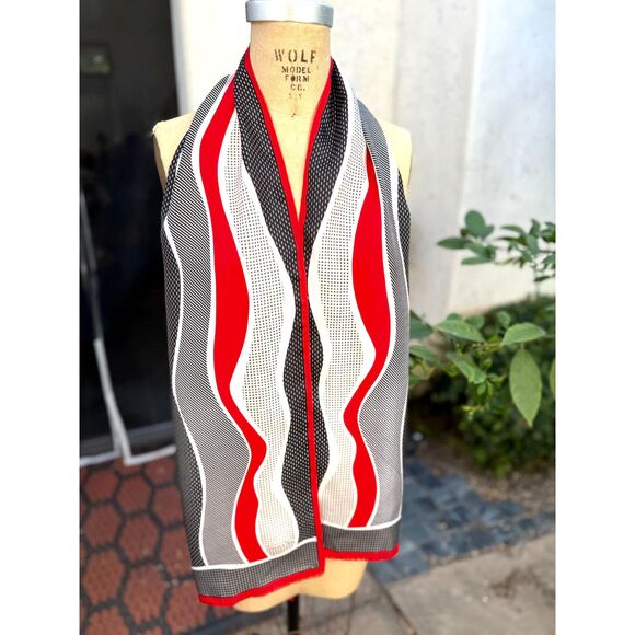 VTG Red Blk Wht Abstract Squares & Stripes Long Rectangle Scarf SZ 11.5"W x 65"L - Picture 3 of 7